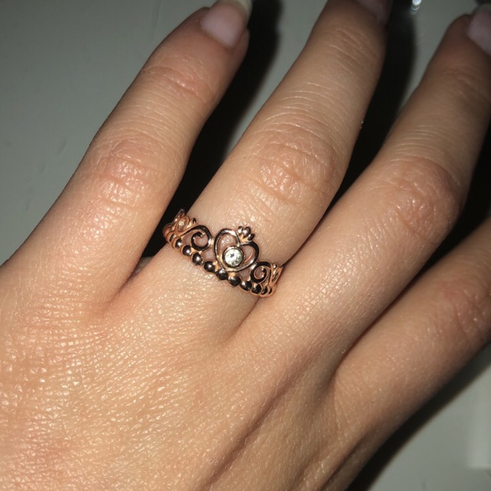 Pandora princess ring
